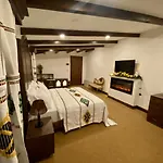Hotel Tradita 4*