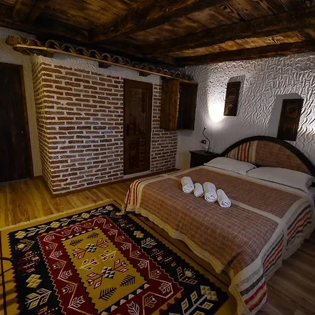 Hotel Tradita Szkodra