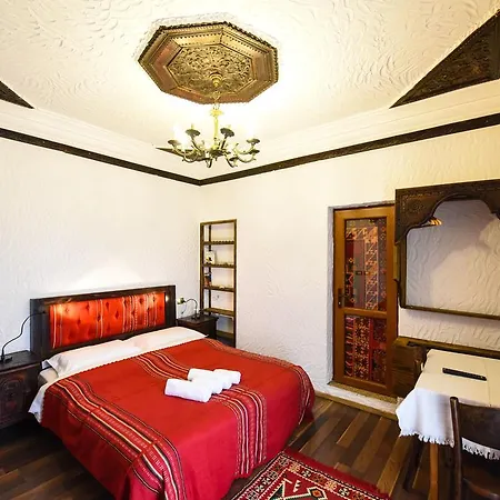 Tradita 4* Szkodra