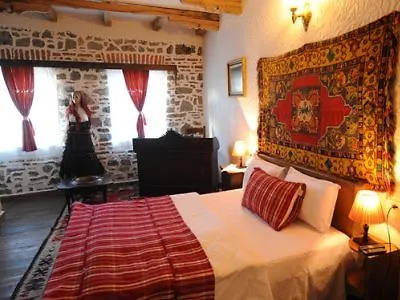 Tradita Hotel